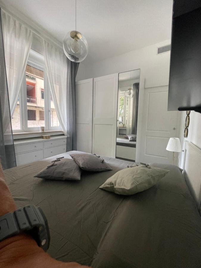 Апартаменти Bilocale Di Prestigio: Milano Centro Екстер'єр фото